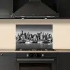 Skyline - Stad - Wolkenkrabbers - Zwart - Wit keuken achterwand spatscherm klein -sfeer1