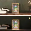 Doorkijk - Poort - Bloemen - Tuin Light Box met kabel (Tafellamp) klein -sfeer3