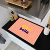 Verticaal - Strepen - Oranje - Ciao bella Inductie beschemer met haakjes klein -sfeer1