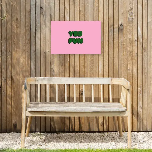 Yes fun - Groen - Roze Tuinposter op houten frame 2 cm dik klein -sfeer4