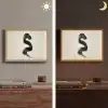 Penseelstreek - Zwart - Minimalistisch Light Box met batterij (Wandlamp) middel -sfeer3