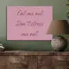 Eat me out don't stress me out - Roze - Handgeschreven PET vilt klein -sfeer2
