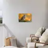 Bosuil op Mosbegroeide Tak Tuinposter op houten frame 2 cm dik klein -sfeer1