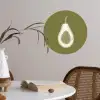 Avocado - Minimalistisch - Illustratie - Groen Wandcirkel behangsticker klein -sfeer3