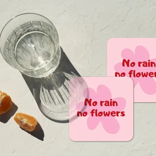 No rain no flowers - Bloem - Roze onderzetter kurk middel -sfeer4