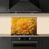 Geel - Chrysant - Zachtheid keuken achterwand spatscherm klein -sfeer1