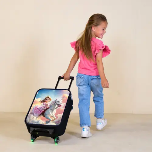 Prinses op een eenhoorn tussen de wolken Kinderkoffer - Zwart klein -sfeer1