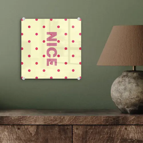 Nice - Stippen - Roze - Geel plexiglas 5mm klein -sfeer3