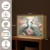 Pauwen - Pauwenveren - Vogels - Bloemen - Natuur Light Box met batterij (Wandlamp) middel -USP_websiteoverzichtNL