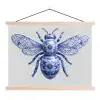 Bij - Modern - Delfts - Blauw textielposter latten blank klein -3d