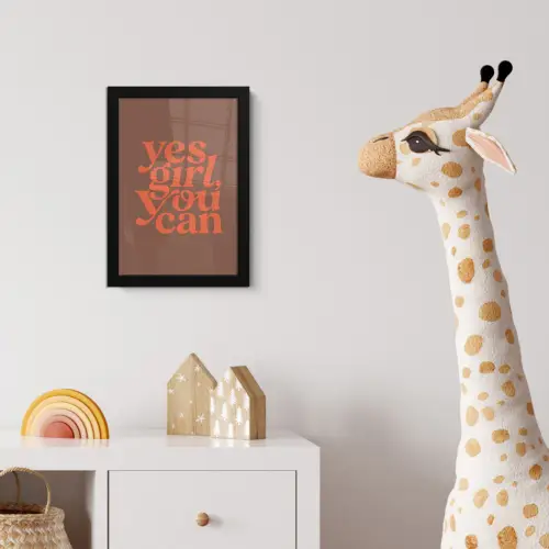 Yes girl you can - Oranje - Bruin fotolijst zwart zonder passe partout klein -usfeer4_kinderkamer