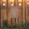 Quotes - Geluk zit in een klein rompertje - Spreuken tuinposter los doek klein -sfeer1