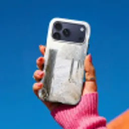 Hek - Sneeuw - Mist - Platteland - Nostalgisch Toughcase MagSafe Apple iPhone 17 Pro Max klein -Sfeer1V