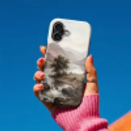 Berglandschap - Meer - Bergen - Vallei - Klassiek Toughcase MagSafe Apple iPhone 17 klein -Sfeer1V