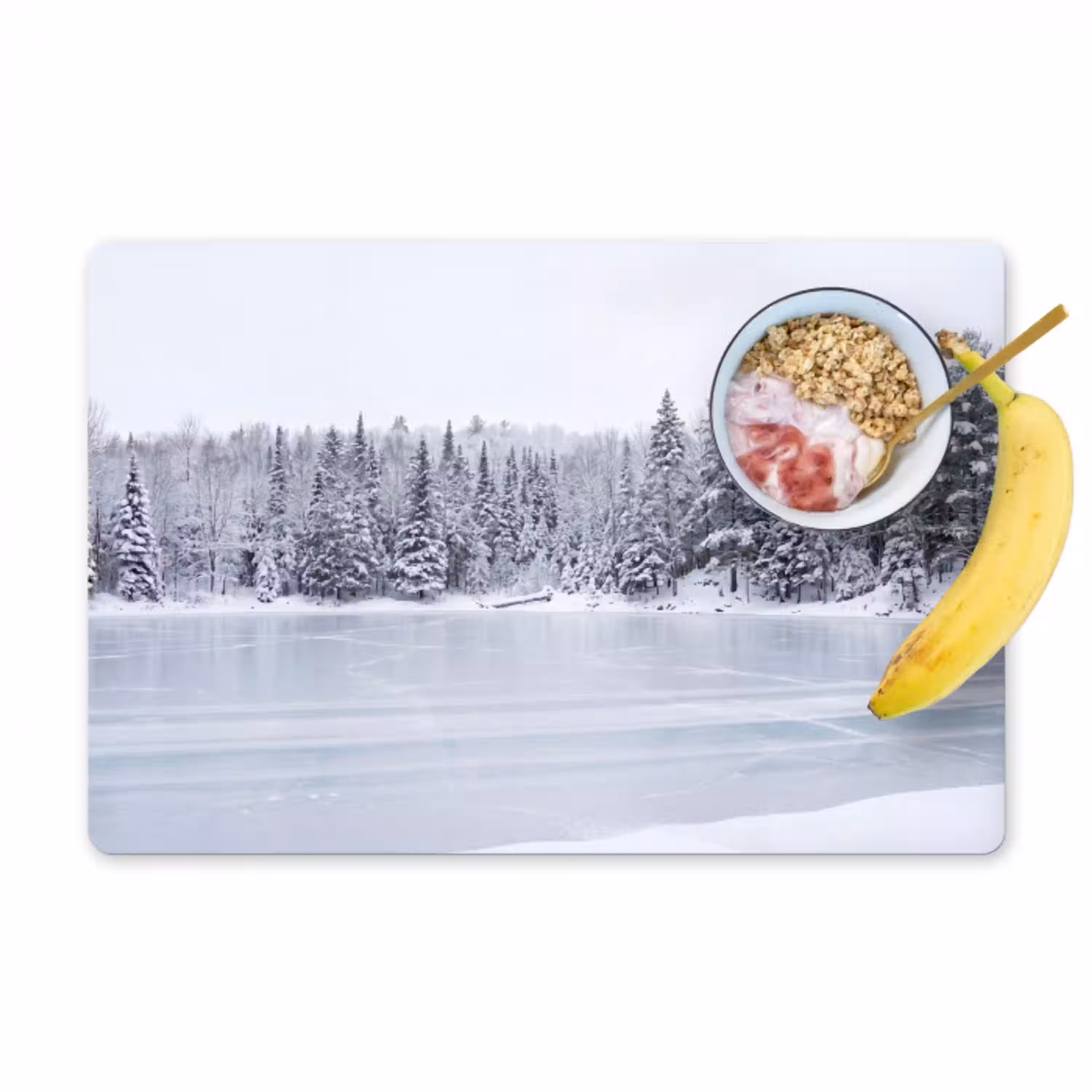 Meer - Dennen - IJs - Winter - Rustgevend Placemat vinyl groot -zzzproduct_Kitchenyeah-website