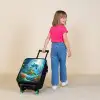 Schildpad en dolfijn in blauwe oceaan Kinderkoffer - Zwart klein -sfeer1