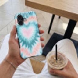 Hartvormig - Tie dye - Pasteltinten - Lichtgroen Toughcase MagSafe Apple iPhone 17 klein -Sfeer1M