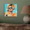 Bloemen - Vrouw - Zonnebril - Blauw aluminium wit klein -sfeer2