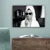 Zonnebril - Vrouw - Zwart - Wit canvas 2cm klein -sfeer4