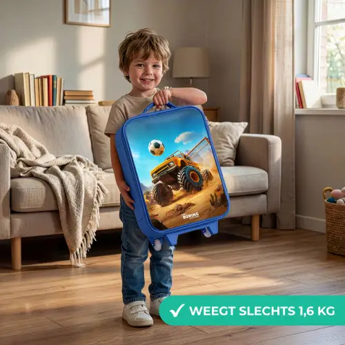 Monstertruck scoort goal in woestijnstadion Kinderkoffer - Blauw klein -sfeer2_NL
