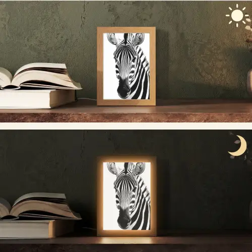 Zebra - Close-up - Zwart - Strepen Light Box met kabel (Tafellamp) klein -sfeer3