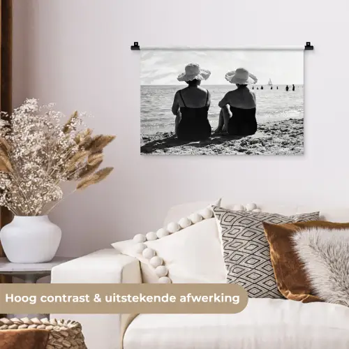 Vrouwen - Zonnehoed - Strand - Zwart - Wit Wandkleed katoen klein -sfeer1