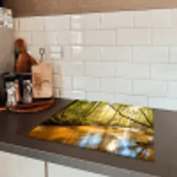 Bos - Beek - Zonlicht - Natuur - Groen Inductie beschermer vinyl 3mm middel -sfeer3