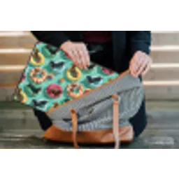 Teckels - Zwembad - Kleurrijk laptophoes neopreen klein 279 -tas