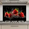 Aardbeien - Fruit - Rood - Water - Zwart keuken achterwand spatscherm klein -3d_website