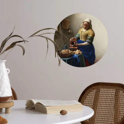 Het melkmeisje - Schilderij van Johannes Vermeer Wandcirkel behangsticker klein -sfeer3