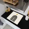 Minimalistisch - Zwarte boog - Gouden cirkel Inductie beschemer met haakjes middel -sfeer1