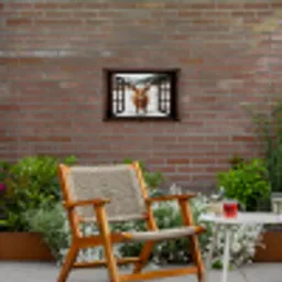 Schotse Hooglander - Landschap - Landelijk - Bergen - Winter - Doorkijk - Donker Tuinposter op houten frame 2 cm dik klein -sfeer3