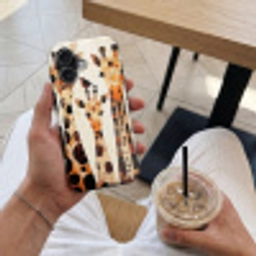 Giraffen - Cartoon - Crème Toughcase MagSafe Apple iPhone 17 klein -Sfeer1M