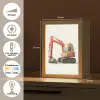 Graafmachine - Oranje - Illustratie - Minimalistisch Light Box met kabel (Kinderlampje) klein -USP_NL