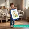 Dino met voetbal in kleurrijk veld Kinderkoffer - Blauw klein -sfeer2_NL