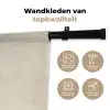 Knuffelbeer - Oranje bloemen - Vriendelijk Wandkleed katoen klein -sfeer2