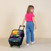 Sportauto - Groen - Verfstrepen - Kleuren Kinderkoffer - Zwart klein -sfeer1
