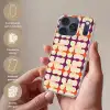 Modern - Patroon - Kleurrijk Telefoonhoesje iPhone 17 Pro klein 878 -sfeer3_NL