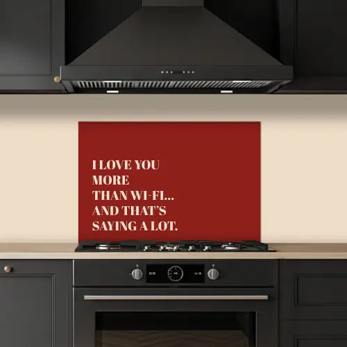 Rood - Quote - Liefde keuken achterwand spatscherm klein -sfeer1