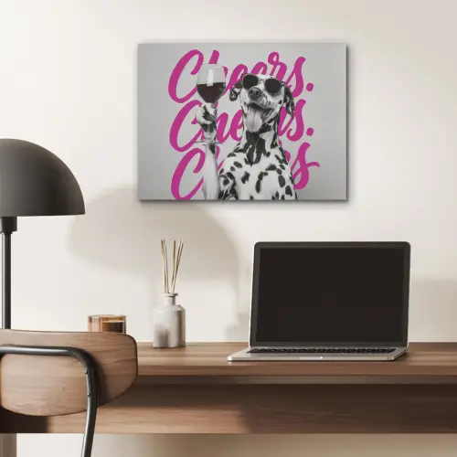 Cheers - Hond - Roze - Wijn PET vilt klein -sfeer5