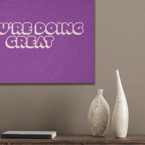 You're doing great - Paars - Bubble letters PET vilt klein -sfeer6_closeup