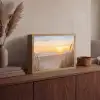 Zonsondergang - Duinen - Zee Light Box met batterij (Wandlamp) middel -sfeer2