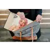 Vrouw - Douche - Roze laptophoes neopreen klein -tas