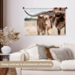 Texas Longhorn - Kalf - Weide - Dieren Wandkleed katoen middel -sfeer1