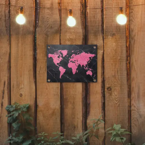 Wereldkaart - Roze - Marmer tuinposter los doek klein -sfeer1