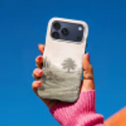 Heuvellandschap - Bomen - Natuur - Groen Toughcase MagSafe Apple iPhone 17 Pro Max klein -Sfeer1V