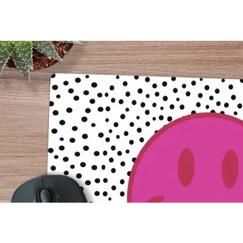 Smiley - Roze - Stippen muismat rubber klein -closeup