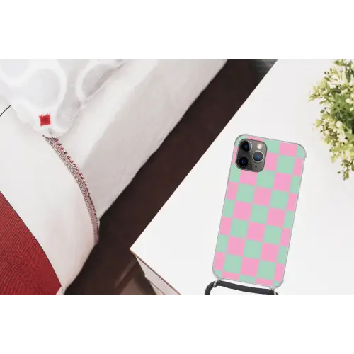 Schaakbord patroon - Groen - Roze - Blokjes Hoesje iPhone 12 Pro met koord klein -kamer