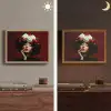 Vrouw - Kersen - Slagroom Light Box met batterij (Wandlamp) middel -sfeer3