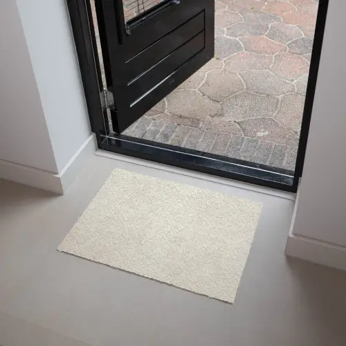Crème - Egaal - Beton Deurmat klein 898 -sfeer5